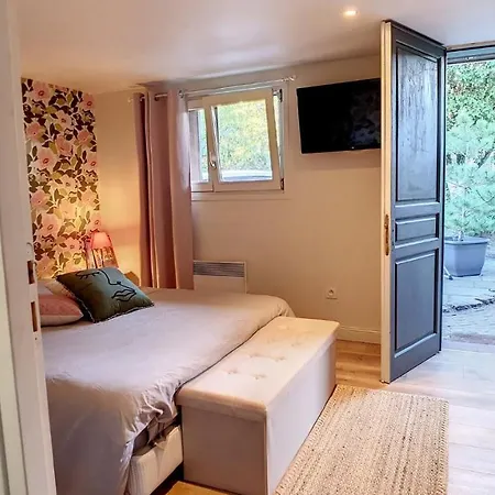 Malow Vendégház Arques